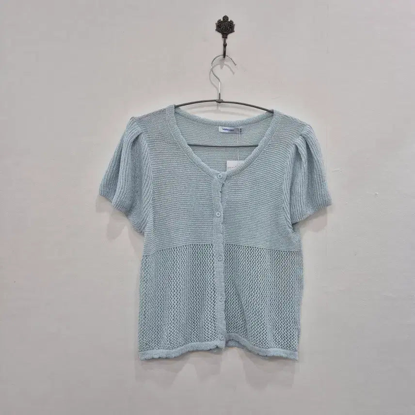 [BUNJANG] Short Sleeve Knit Cardigan Light Blue (New) / 반팔 니트 가디건 하늘색(새제품)