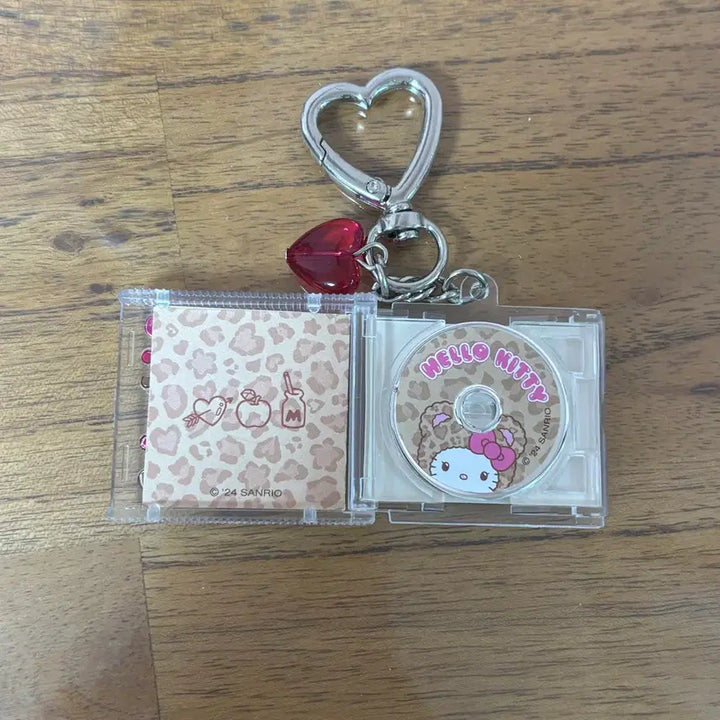 [BUNJANG] Hello Kitty Apple Cafe Leopard Kitty CD Keyring / 키티 CD키링