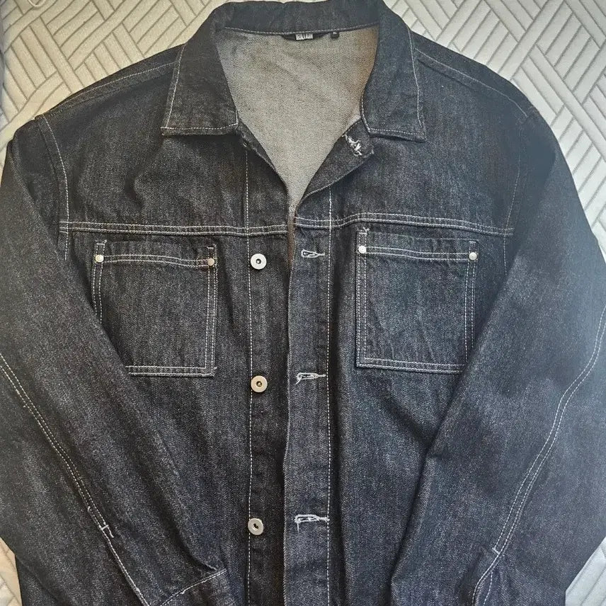 [BUNJANG] Trillion Washed Denim Stitch Jacket / 트릴리온 워싱 데님 스티치 자켓 판매합니다