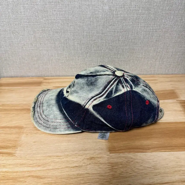 [BUNJANG] Diesel C-Seymon Treated Denim Baseball Cap Blue White / 디젤 C-세이몬 트리티드 데님 베이스볼 캡 블루 화이트