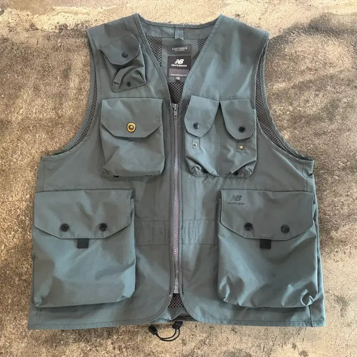 [BUNJANG] Eastlogue x New Balance Utility Vest / 이스트로그x뉴발란스 탄창조끼