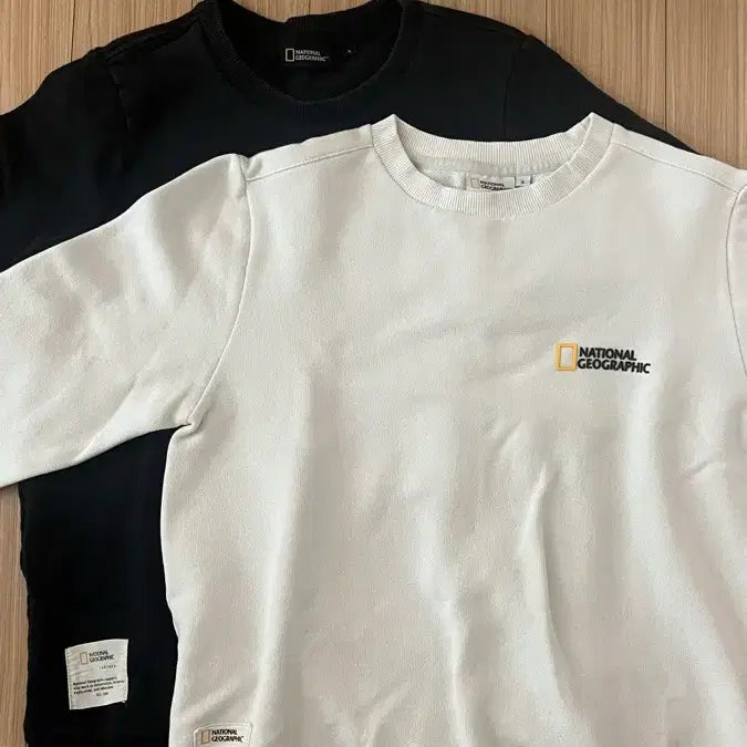 [BUNJANG] National Geographic Sweatshirt Black/White / 내셔널지오그래픽 맨투맨 블랙/화이트