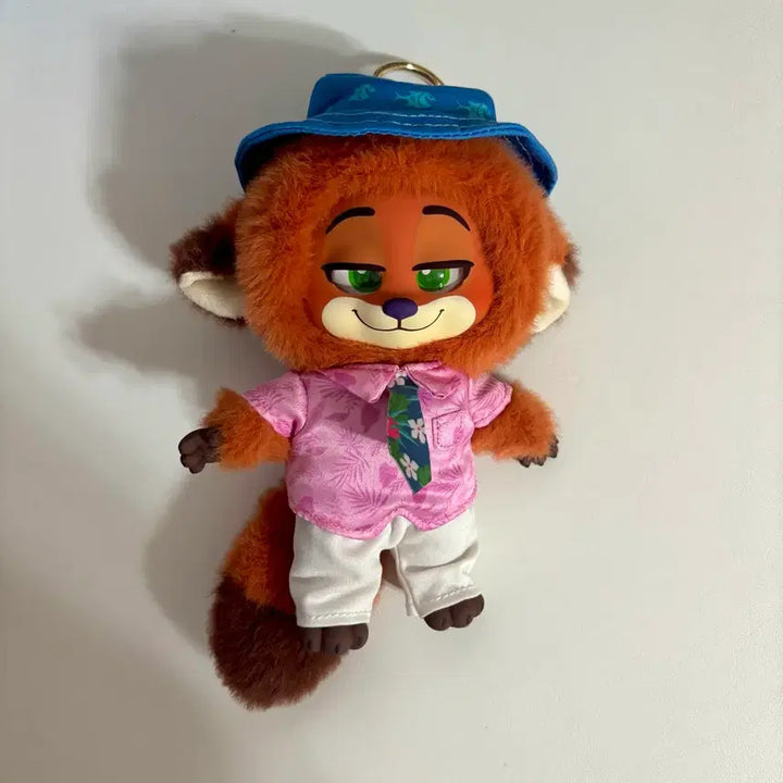 [BUNJANG] Top Toy Zootopia 2 New Journey Collection Nick Wilde Casual Wear Keychain Doll Figure / 탑토이 주토피아2 뉴저니 컬렉션 사복 닉 키링 인형 피규어