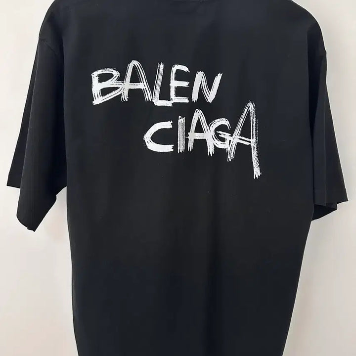 [BUNJANG] Balenciaga Black Logo Short Sleeve T-Shirt / 발렌시아가 블랙 로고 반팔 티셔츠(2022년)