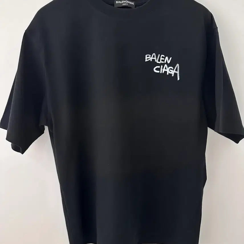 [BUNJANG] Balenciaga Black Logo Short Sleeve T-Shirt / 발렌시아가 블랙 로고 반팔 티셔츠(2022년)