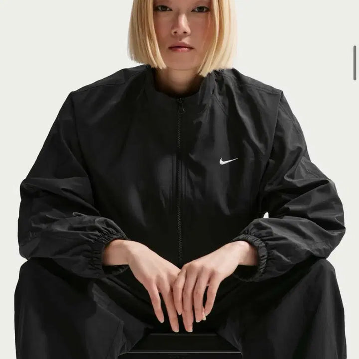 [BUNJANG] Nike Sportswear UV Track Jacket - Black / 나이키 블랙 바람막이 자켓