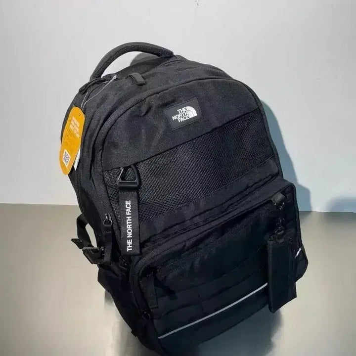 [BUNJANG] The North Face Unisex Backpack with Pouch / 노스페이스  백팩 남녀공용  신학기 가방  파우치증정