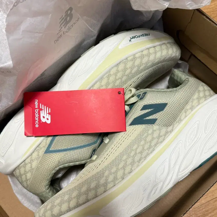 [BUNJANG] New Balance Fresh Foam 1080 v12 Olive Green Sneakers / [미개봉새상품] 뉴발란스 프레쉬폼 1080 255 올리브그린 팝니다