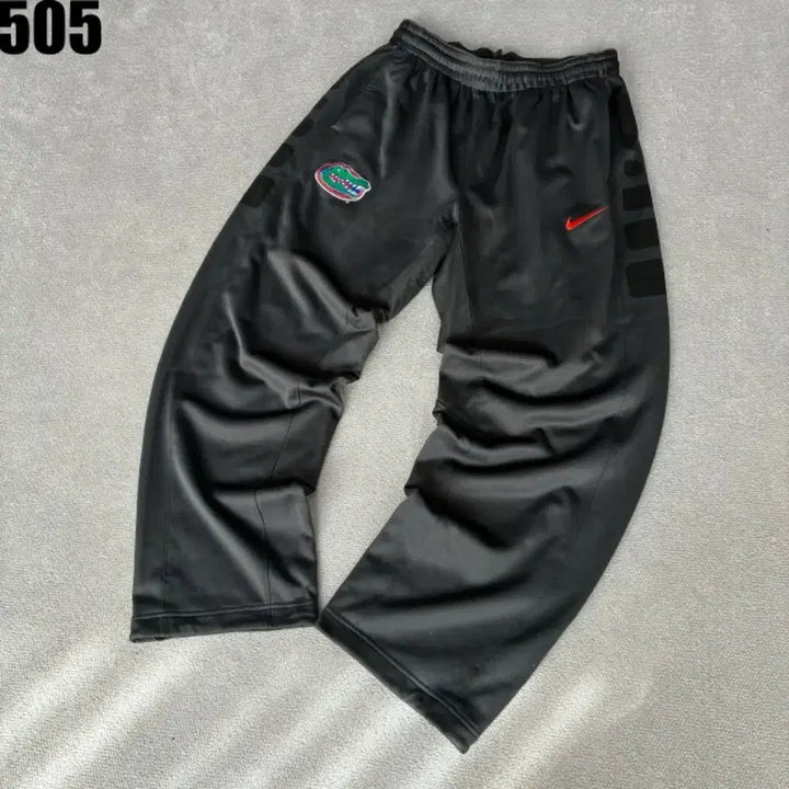 [BUNJANG] Nike Florida Gators Training Pants Black L / 나이키 플로리다 게이터스 트레이닝 바지 블랙 L