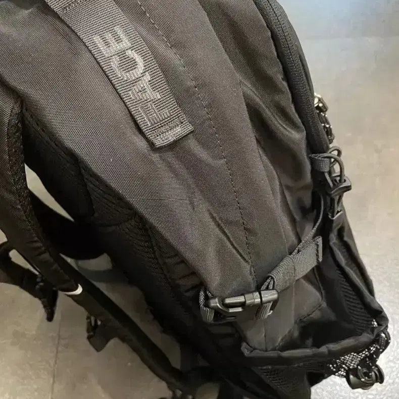[BUNJANG] The North Face Unisex Backpack with Pouch / 노스페이스  백팩 남녀공용  신학기 가방  파우치증정
