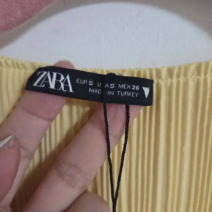 [BUNJANG] Zara Shirring Vest Yellow / (새상품)자라 셔링 베스트