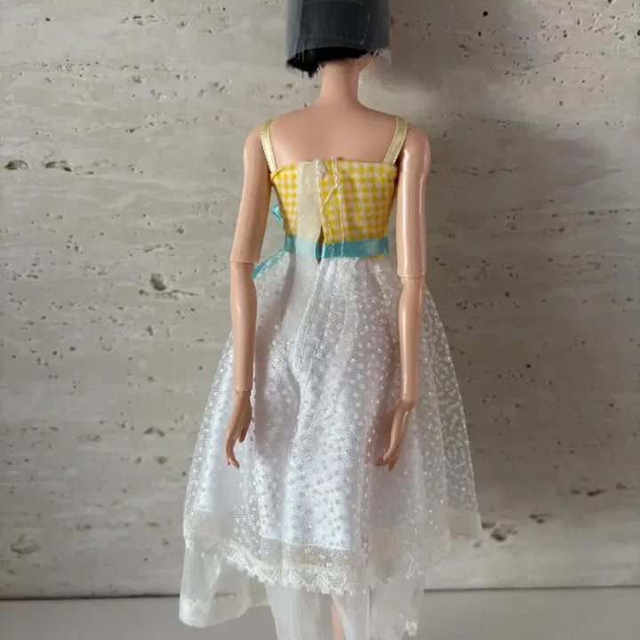 [BUNJANG] Customized Barbie Doll with Yellow Check Dress / 바비인형 옐로우 체크 드레스