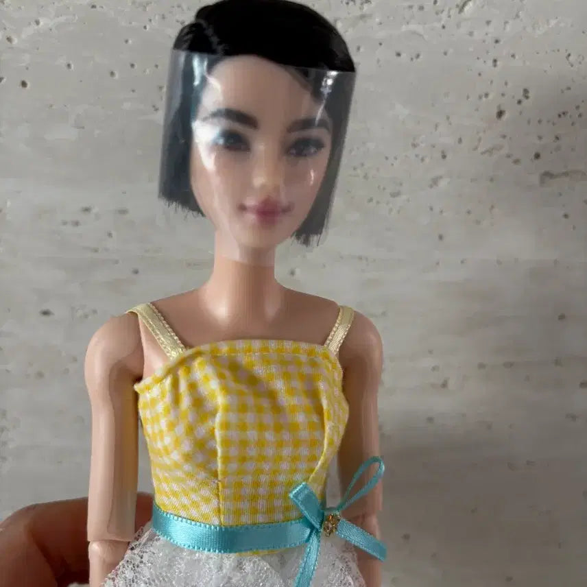 [BUNJANG] Customized Barbie Doll with Yellow Check Dress / 바비인형 옐로우 체크 드레스