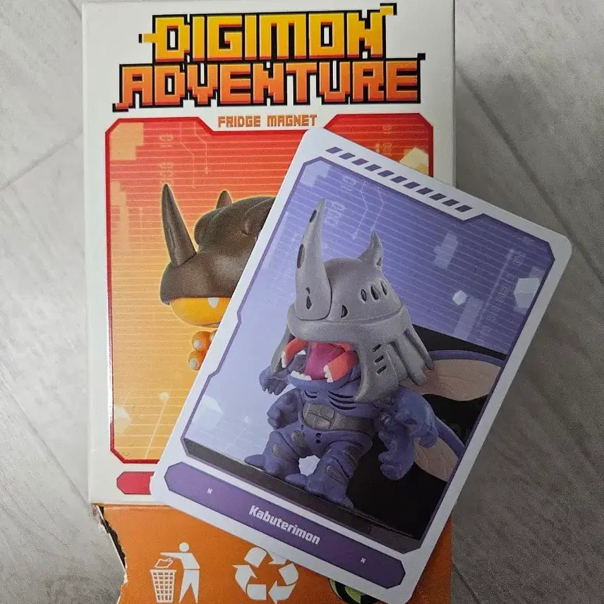 [BUNJANG] Pop Mart Digimon Captimon Vinyl Unsealed / 팝마트 디지몬 캅테리몬 비닐미개봉