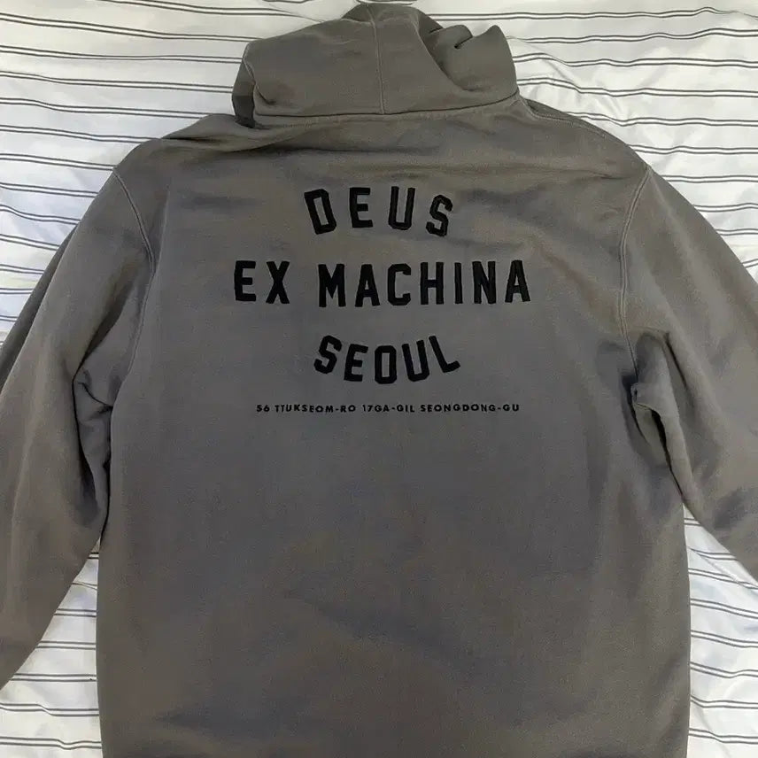 [BUNJANG] Deus Ex Machina Charcoal Hoodie Zip-up XL / 데우스 엑스 마키나 차콜 후드 집업 2XL