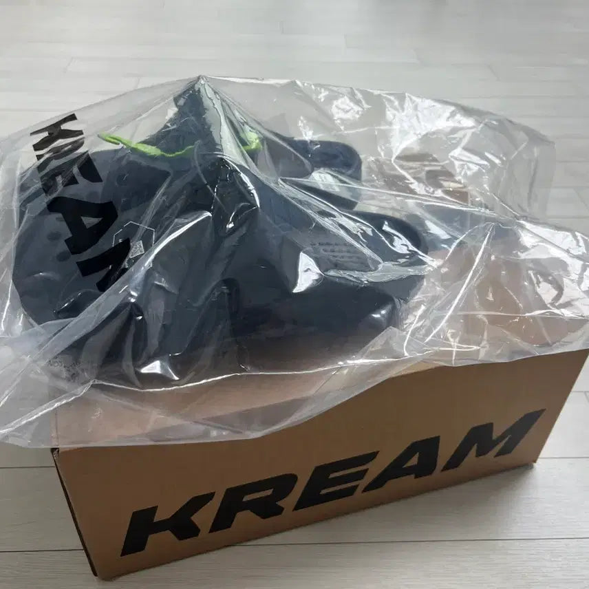 [SOLD OUT] 크록스 바야 클로그 블랙 265
