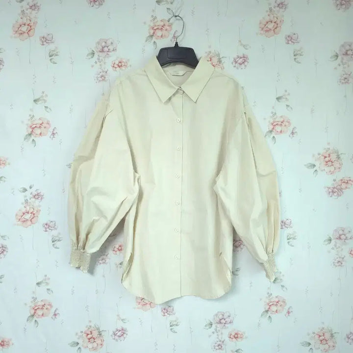 [BUNJANG] ORR Balloon Sleeve Blouse Beige / ORR 오르 벌룬소매 블라우스