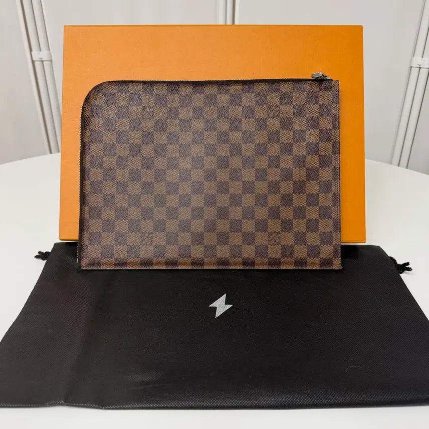 [BUNJANG] Louis Vuitton Chapman Damier Pochette Jour Clutch / 루이비통 채프먼 다미에 포쉐트주르 클러치
