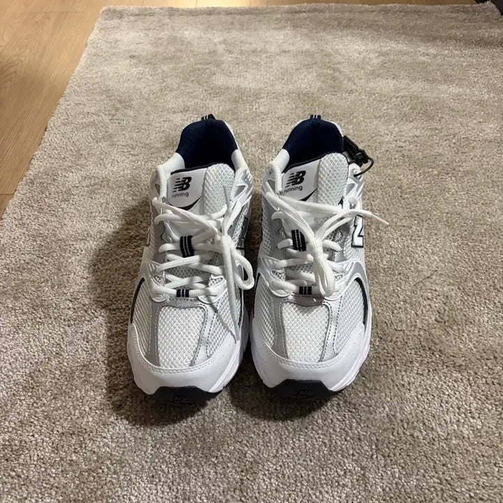 [BUNJANG] New Balance 530 White 275 Shoes / 뉴발란스 530 화이트 275사이즈