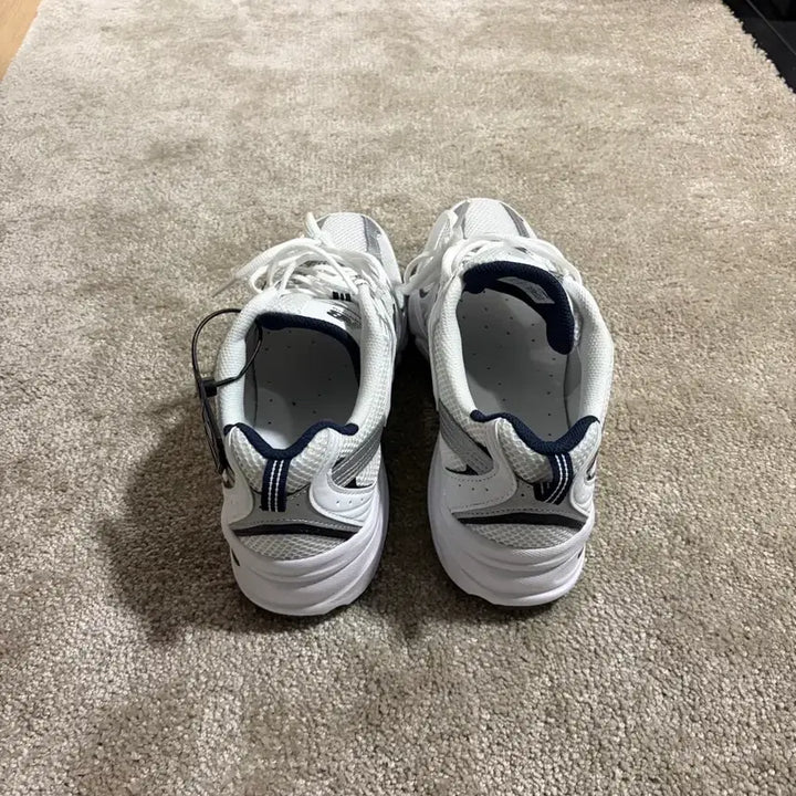 [BUNJANG] New Balance 530 White 275 Shoes / 뉴발란스 530 화이트 275사이즈