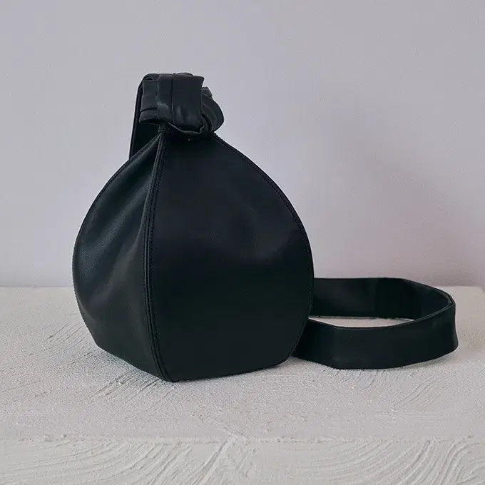 [BUNJANG] Huiet Amphora Bag / 휘에트 암포라백
