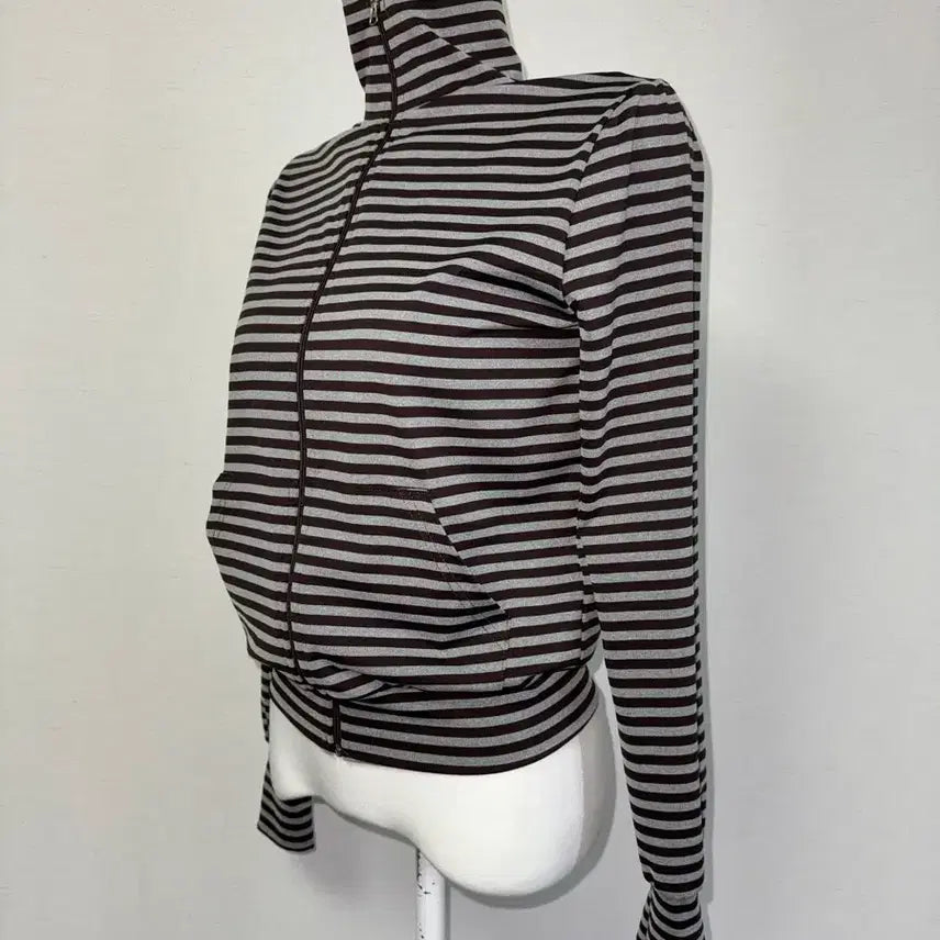 [BUNJANG] High Neck Stripe Zip-Up Jersey / 하이넥 스트라이프 집업 져지
