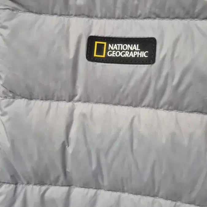 [BUNJANG] National Geographic Lightweight Down Padded Jumper / 내셔날  지오그래픽    경량  다운 패딩 점퍼