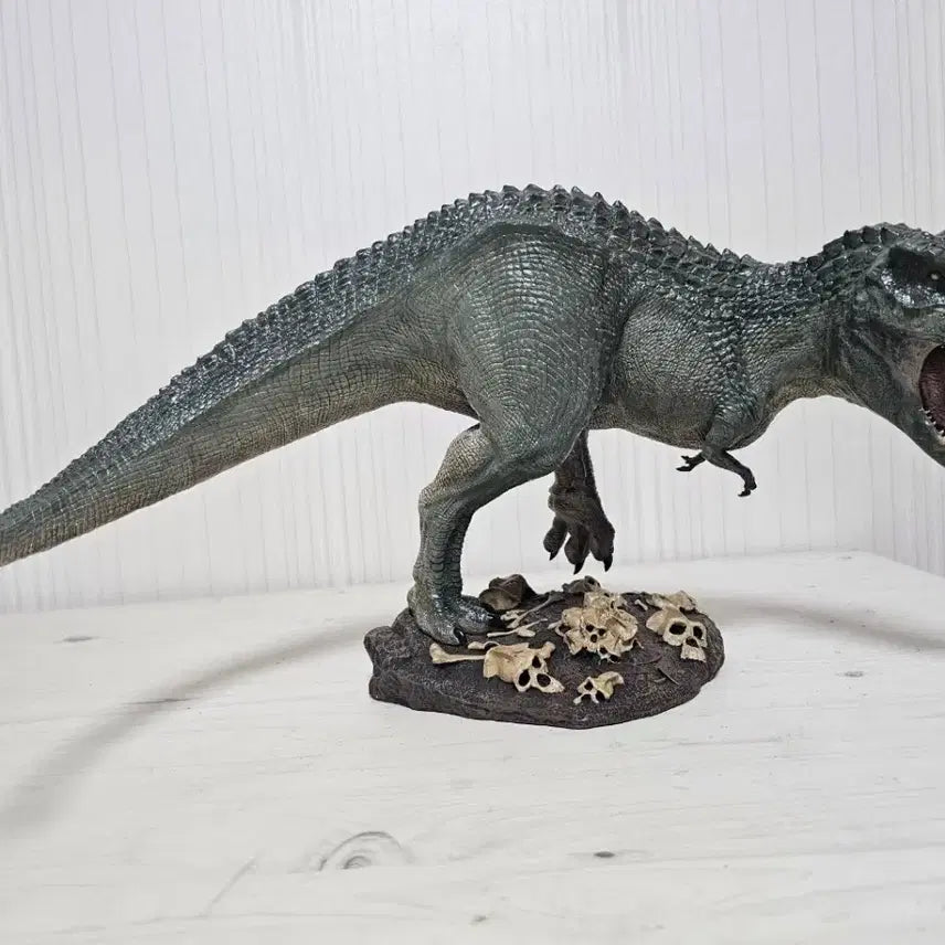 [BUNJANG] Bonsimnamgae Tyrannosaurus Rex Repaint (Manlongtang) / 본심남개 바스타토사우루스 용혼 리페인트 (만롱당)
