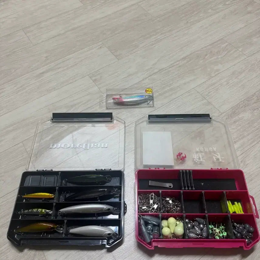 [BUNJANG] Daiwa Lure Case with Hard Baits / 루어 하드베이트 및 다이와 케이스
