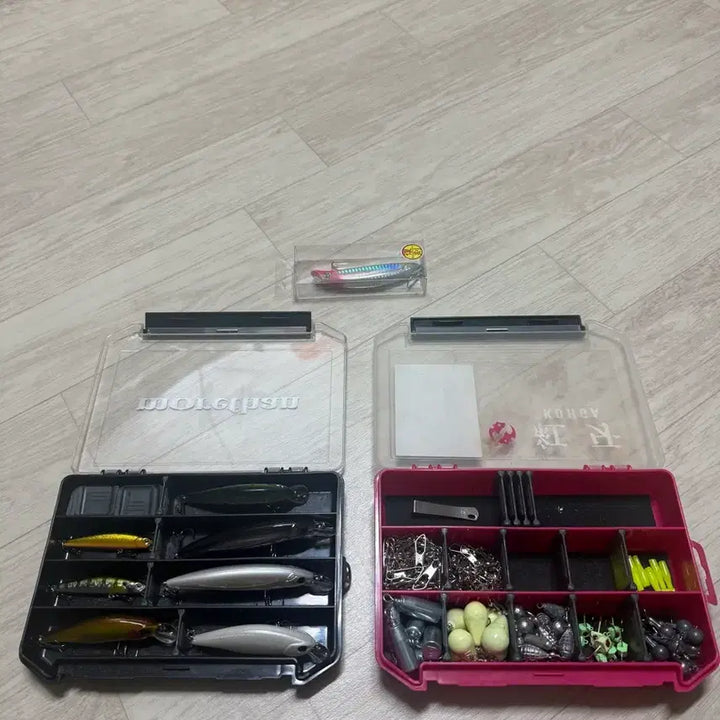 [BUNJANG] Daiwa Lure Case with Hard Baits / 루어 하드베이트 및 다이와 케이스