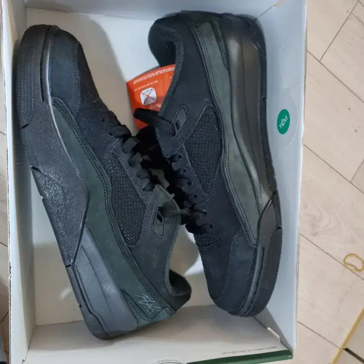 [BUNJANG] Nike Jordan Flight Court Sneakers (280mm) / 미시착새상품)) 나이키 조던 플라이트 코트 스니커즈 280