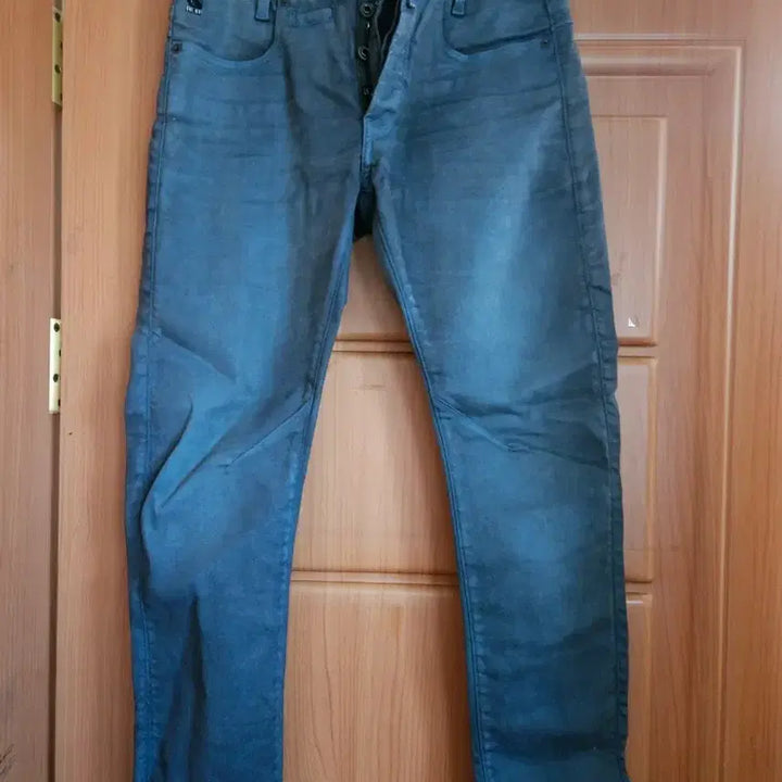 [BUNJANG] LOW Straight Leg Jeans / 지스타 로우 청바지