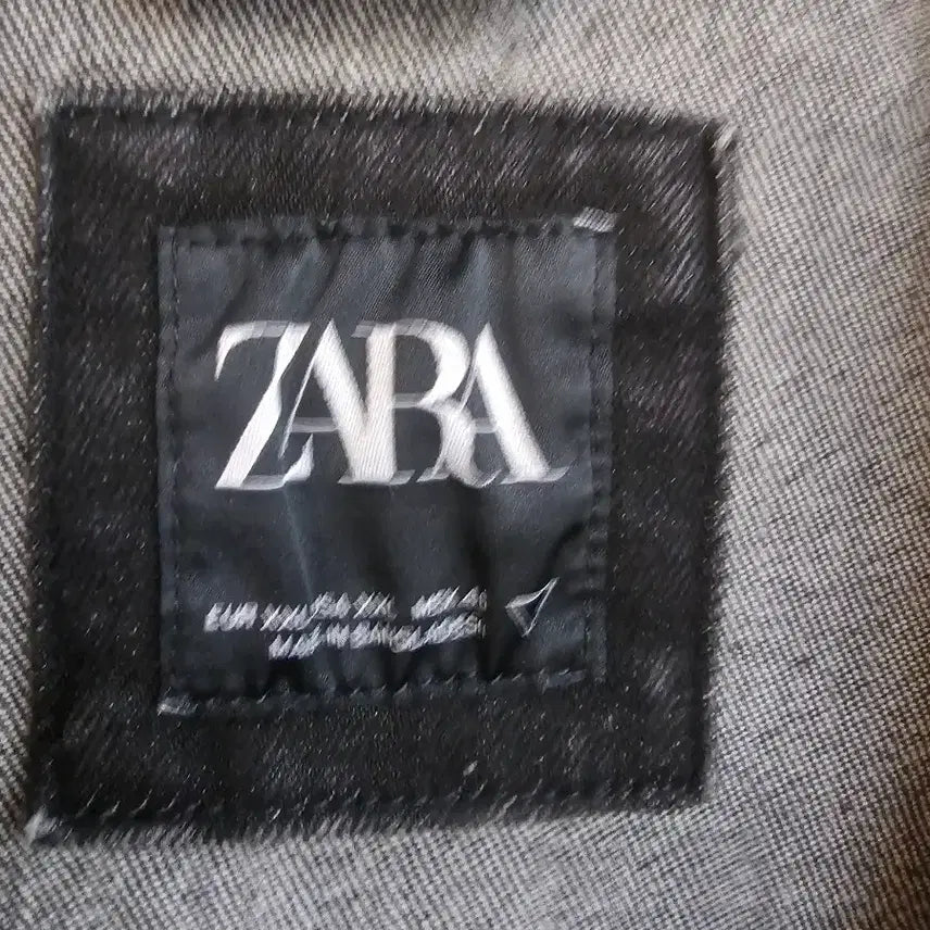 [BUNJANG] Zara Black Washed Denim Jacket / 자라 흑청 워싱데님 자켓 판매합니다
