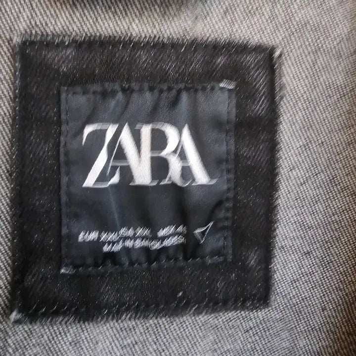 [BUNJANG] Zara Black Washed Denim Jacket / 자라 흑청 워싱데님 자켓 판매합니다