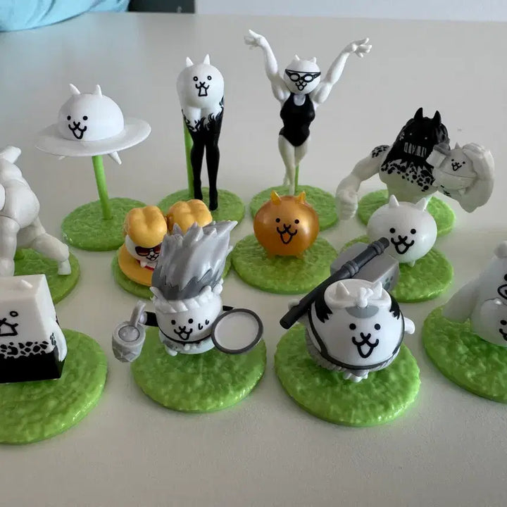 [BUNJANG] The Battle Cats Choco Egg Full Set of 16 / 냥코대전쟁 초코에그 16종 풀셋