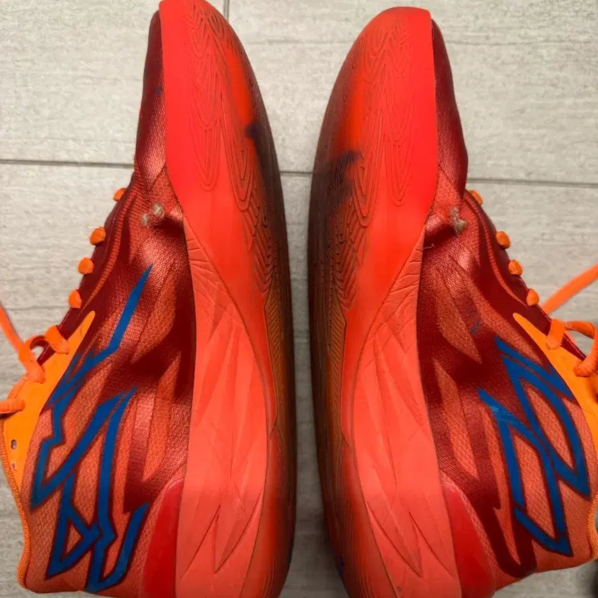 [BUNJANG] LaMelo Ball MB.02 Basketball Shoes Size 275 / 라멜로볼 mb.02 275