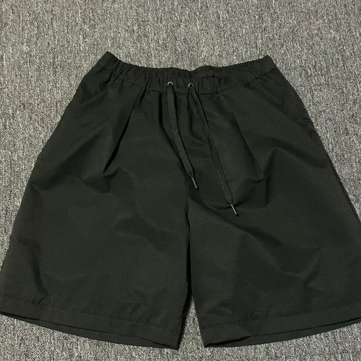 [BUNJANG] TEATORA Wallet Shorts Black Size 3 / [3] 테아토라(TEATORA) 월렛 쇼츠 블랙