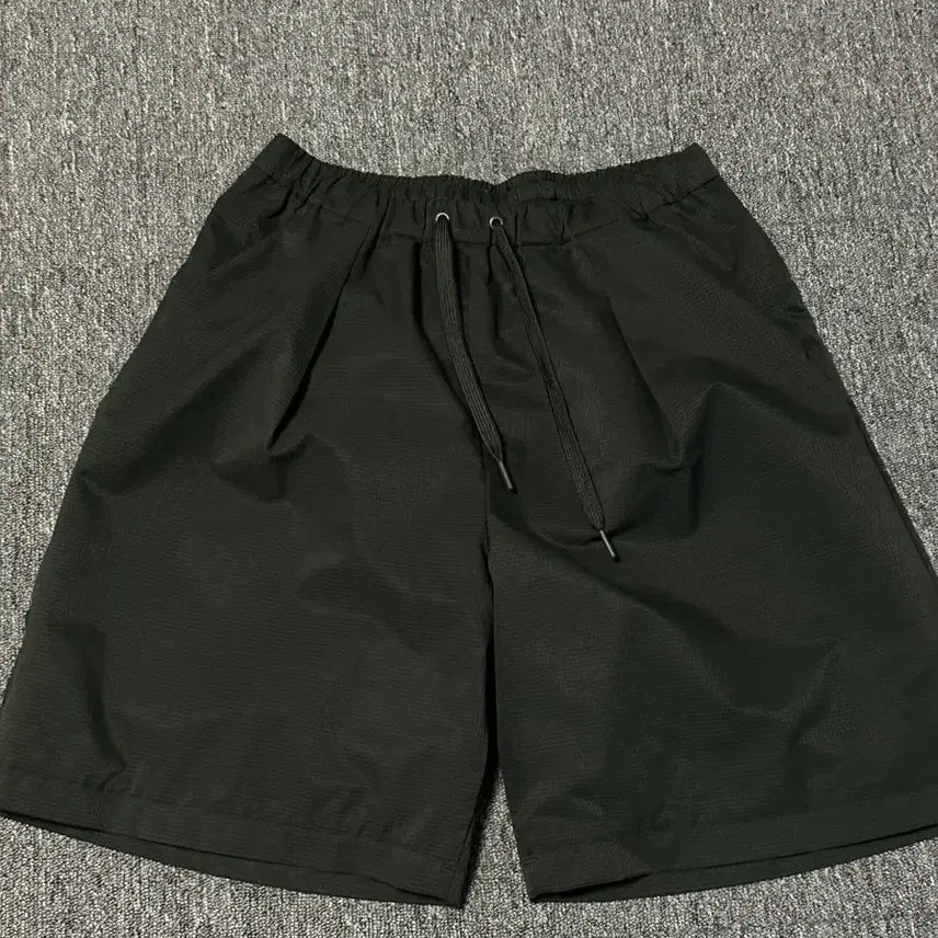 [BUNJANG] TEATORA Wallet Shorts Black Size 3 / [3] 테아토라(TEATORA) 월렛 쇼츠 블랙