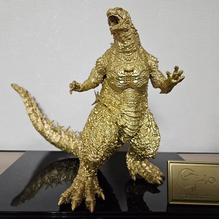 [BUNJANG] Ichiban Kuji Godzilla Minus One Gold Color Ver. / 제일복권 고질라 (2023) 골드 컬러