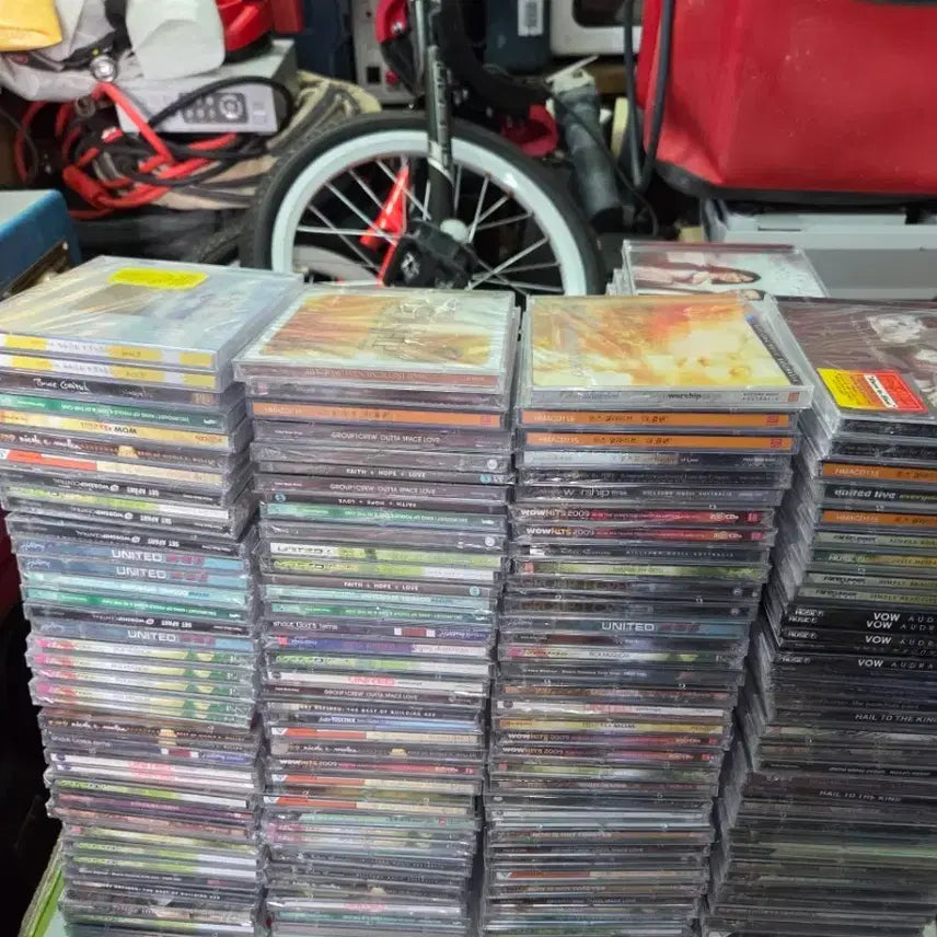 [BUNJANG] Sealed and Unsealed Music CDs Bundle Set / 음악CD 미개봉186장 개봉60장정도 일괄판매합니다