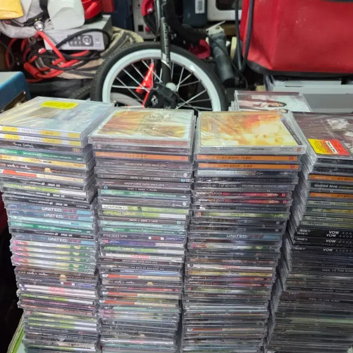 [BUNJANG] Sealed and Unsealed Music CDs Bundle Set / 음악CD 미개봉186장 개봉60장정도 일괄판매합니다