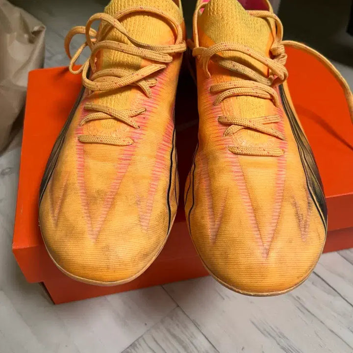 [BUNJANG] Puma Ultra Ultimate MG 265 Soccer Cleats / *S급 상태* 푸마 울트라 얼티메이트 MG 265