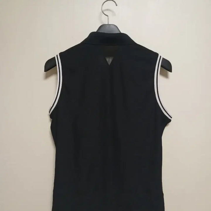 [BUNJANG] CASTELBAJAC Sleeveless Polo T-shirt Black Size 100 / 까스텔바작 민소매 폴로티 100
