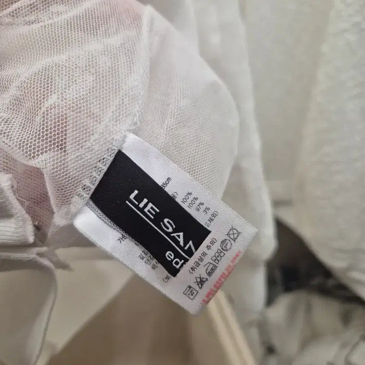 [BUNJANG] White See-Through Bomber Jacket / 화이트 시스루 봄버 자켓 팝니다55