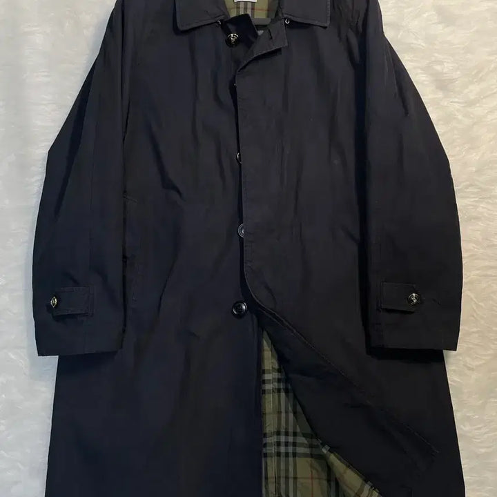 [BUNJANG] Burberry Black Trench Coat / 버버리 / 블랙 트랜치 코트 / 52