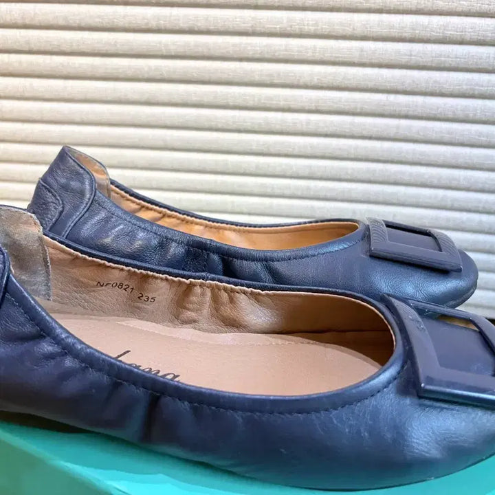 [BUNJANG] Namuhana Flat Shoes / 나무하나 플랫슈즈