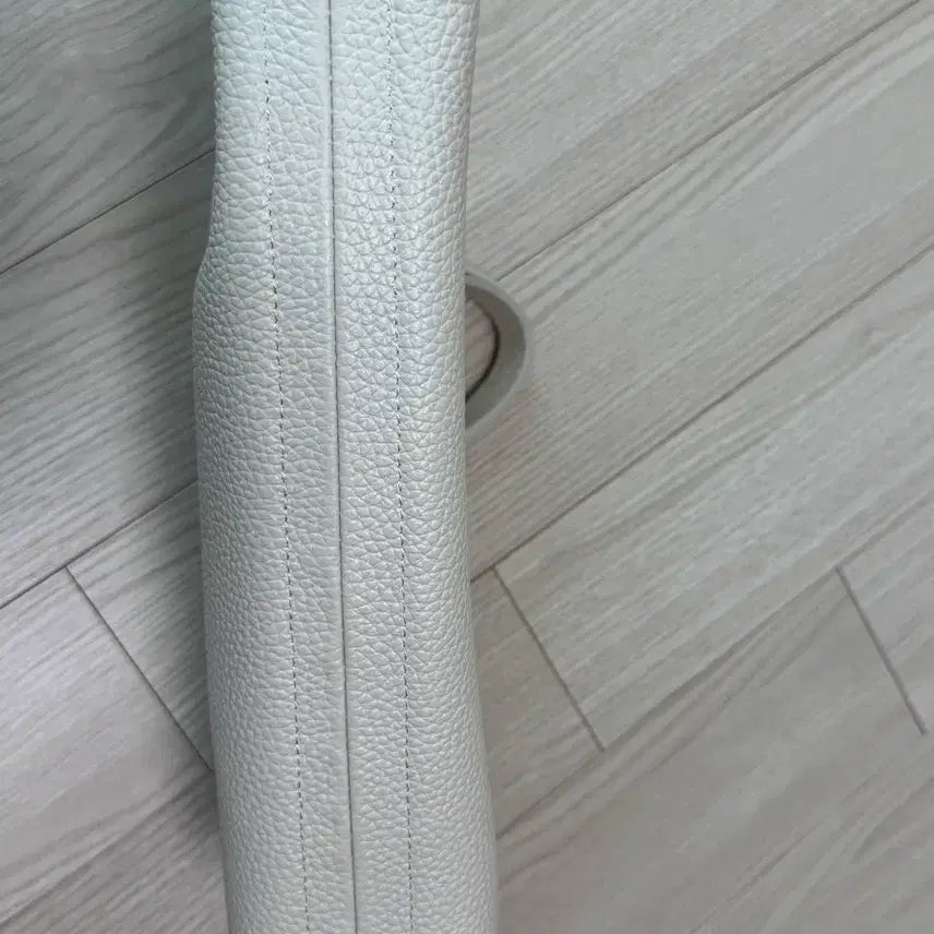 [BUNJANG] Accessory Wide Bag Mini Ivory / 네세서리 와이드백 미니 아이보리