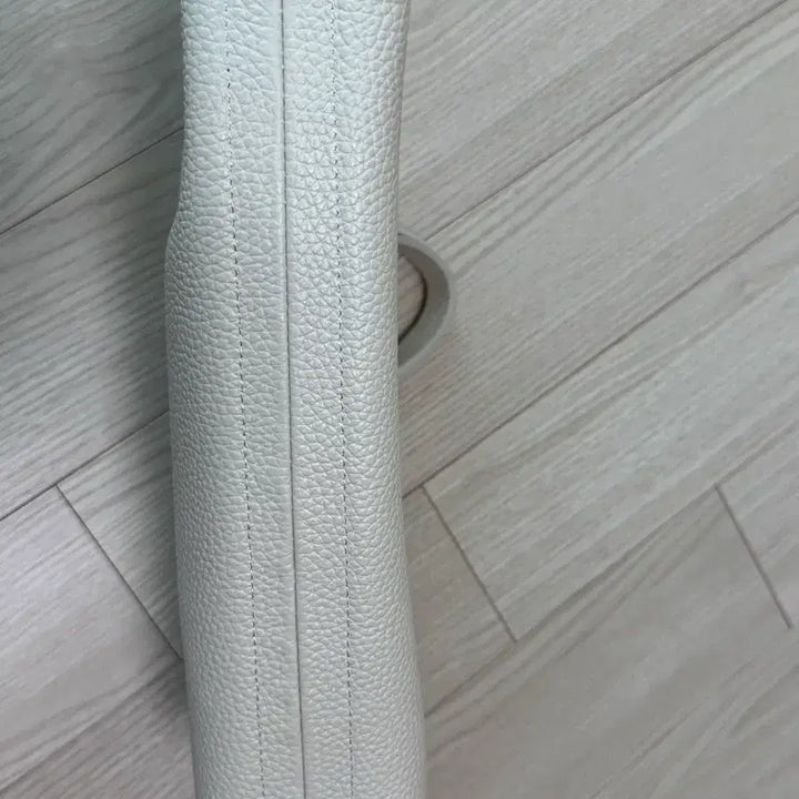 [BUNJANG] Accessory Wide Bag Mini Ivory / 네세서리 와이드백 미니 아이보리