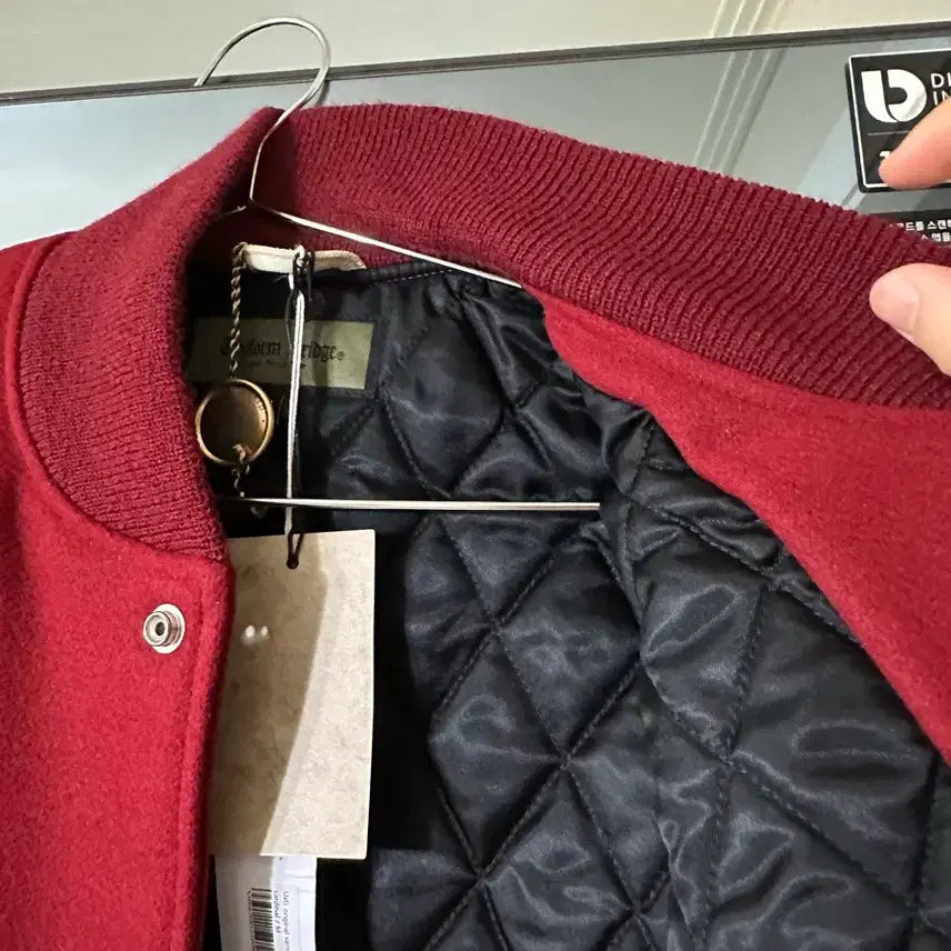 [BUNJANG] Uniform Bridge Golden Bear Varsity Jacket (M) / 유니폼브릿지 골든베어 바시티 자켓 (M)