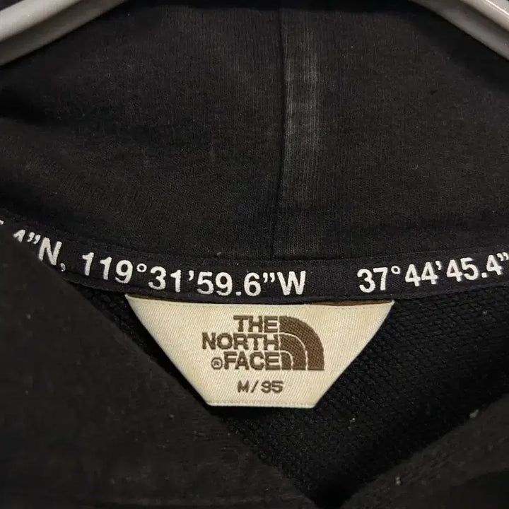 [BUNJANG] The North Face Black Hoodie Exploring / M) 노스페이스 블랙 후드티 익스플로링